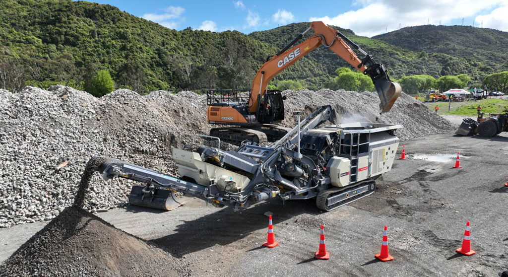 Heavy Equipment Hire NZ Material Processing, Construction & Cranes MIMICO NZ
