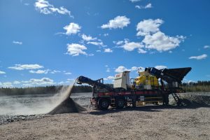 Metso Nordwheeler NW8HRC Rolls Crusher (1)